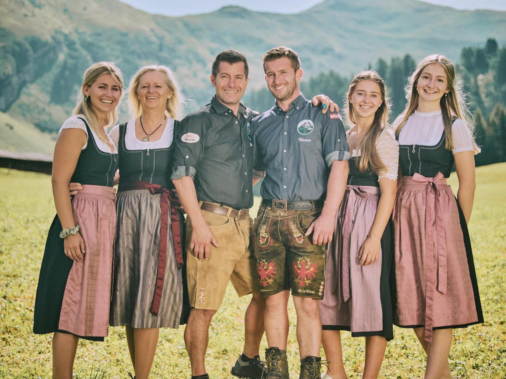 Almi'S Berghotel Obernberg am Brenner Exteriör bild